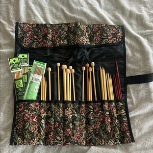Takumi bamboo knitting Needle Case with Black Strap
